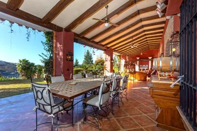Casa Flores con Piscina interior climatizada — 写真 5