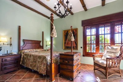 Casa Flores con Piscina interior climatizada — 写真 8