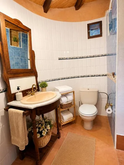 CASA FOLIBAR-Encanto rural entre piedra y madera Valle del Silencio — foto 6