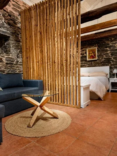 CASA FOLIBAR-Encanto rural entre piedra y madera Valle del Silencio — foto 7
