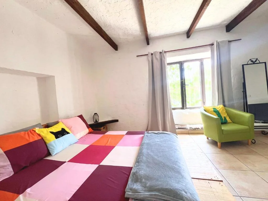 Camera doppia con bagno privato — Casa Gatti - Casa del '900 nel centro di Lanzarote - Relax tra i Vulcani