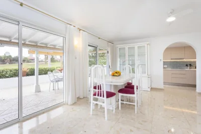Casa Glenys con piscina privada y vistas al Golf y mar — foto 5