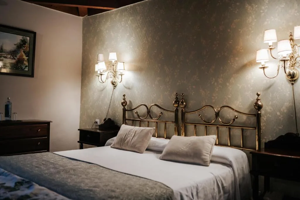 Tweepersoonskamer - 1 of 2 bedden — Casa Grande Do Bachao