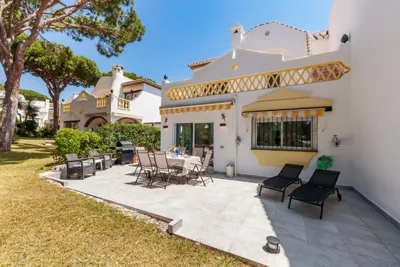 Casa Grapa in Sitio de Calahonda with heated pool — photo 7