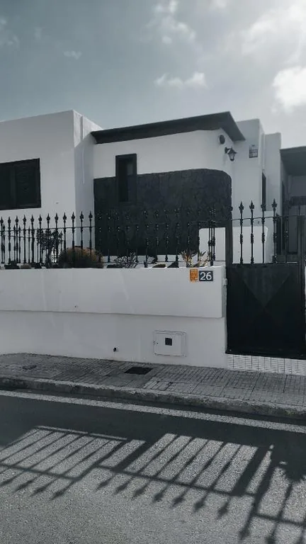 Casa de 2 dormitorios — CASA GUELDE