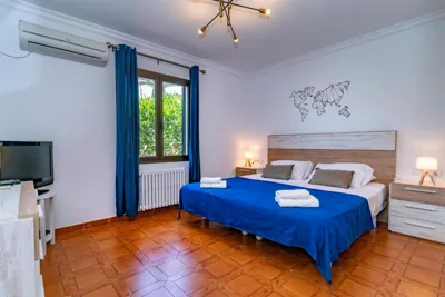 Casa Honiol, private and spacious villa with sea views — photo 12