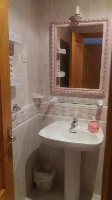 Camera Quadrupla con Bagno — Casa Hostal Olga - Castilla y León