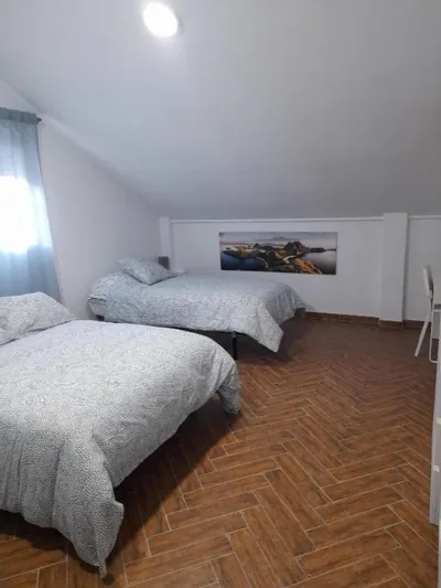 CASA INDEPENDIENTE EN NERVION JUNTO A PARADA DEL METRO — foto 6