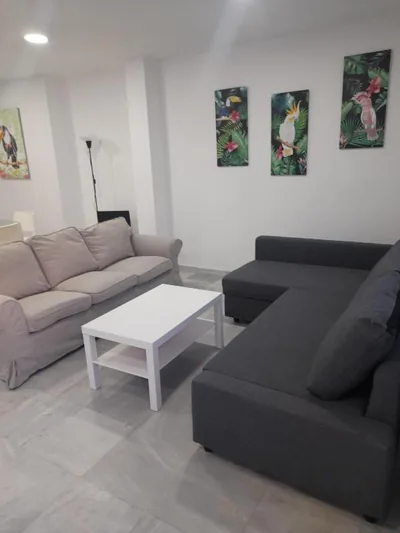 CASA INDEPENDIENTE EN NERVION JUNTO A PARADA DEL METRO — foto 9