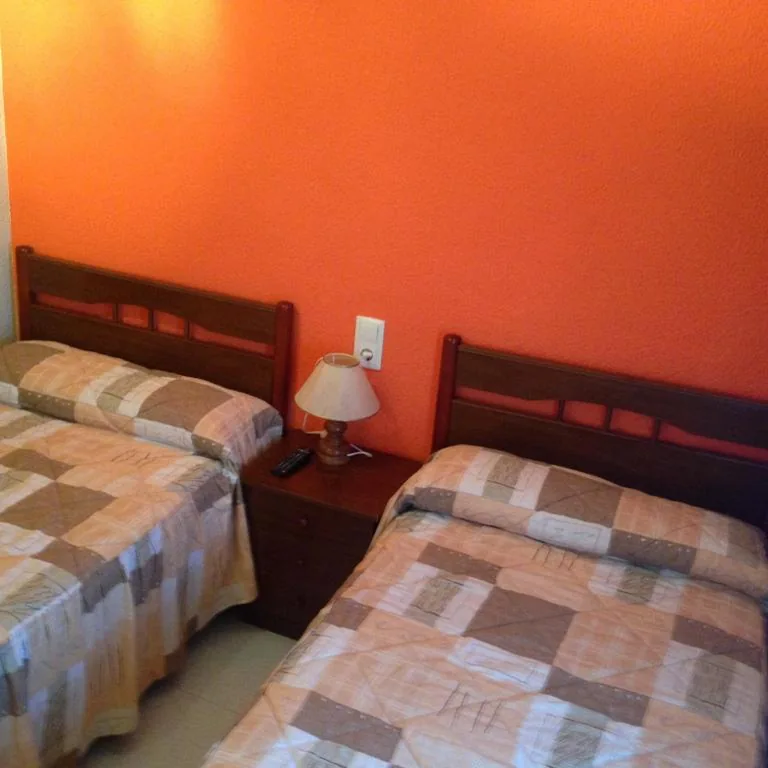 Habitación Doble Económica - 2 camas — Casa Jabonero