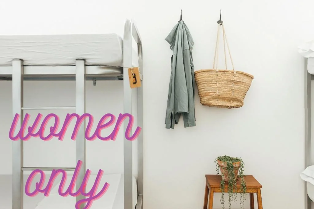 Posto letto in dormitorio femminile da 6 posti letto — Casa Jam Barcelona