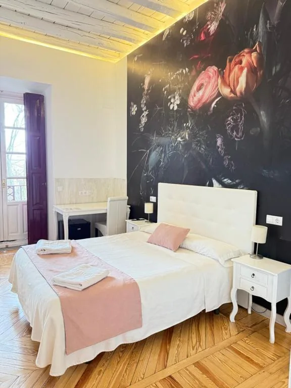 Suite met balkon — Casa Jardín El Colmenar