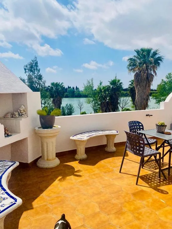 Casa — Casa Joan de l'Illa