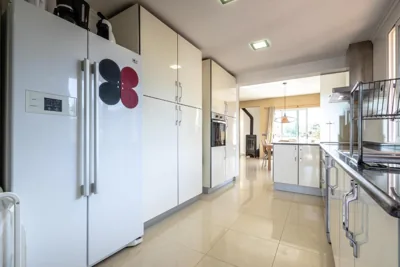 Casa junto al mar con jardín — foto 12