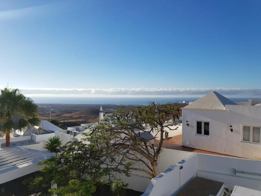 Villa con piscina privada — Casa Katrina