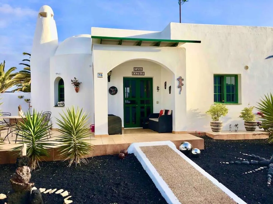 Villa de 1 quarto — Casa KazBar, lovely 1 bed villa & communal pool