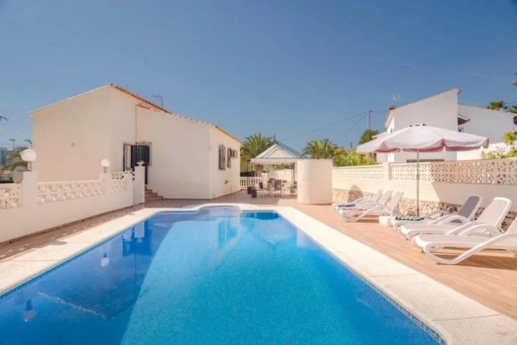 Villa de 3 dormitorios — Casa Kollies