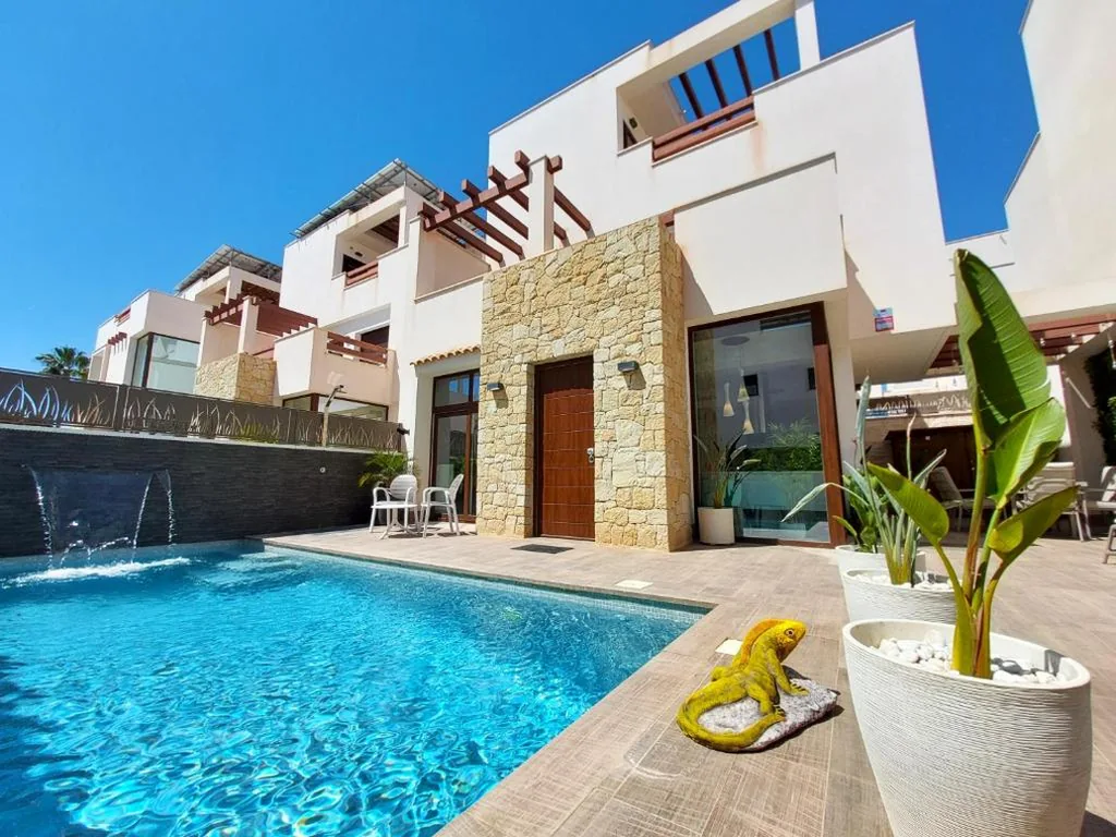 Villa de 3 dormitorios — Casa Lagunas - Luxury Villa in Ciudad Quesada