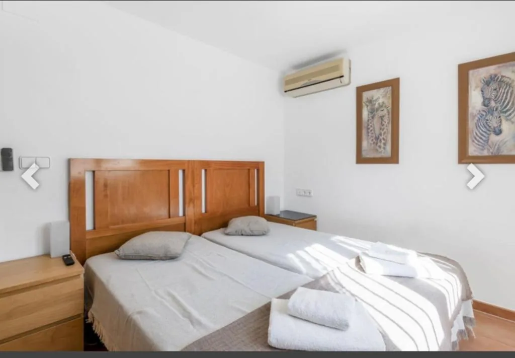 Habitación Doble Confort con baño compartido — Casa Lanjaron