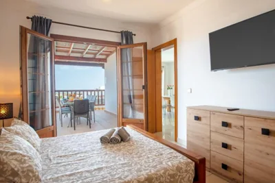CASA LAURA VISTA LOBOS - spacious Villa with heatable pool and sea views — Foto 8