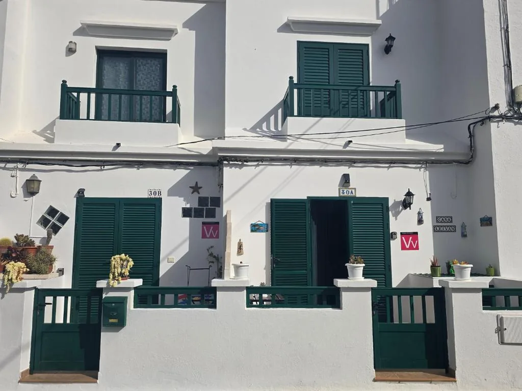 Casa com 2 quartos — Casa Leiva