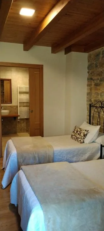 Chambre triple — Casa Lixa Hotel Rural Albergue