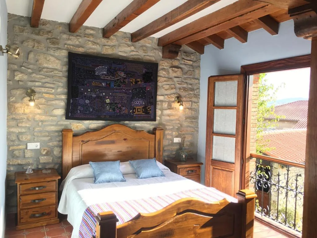 Habitación Doble Deluxe con ducha — Casa Los Laureles