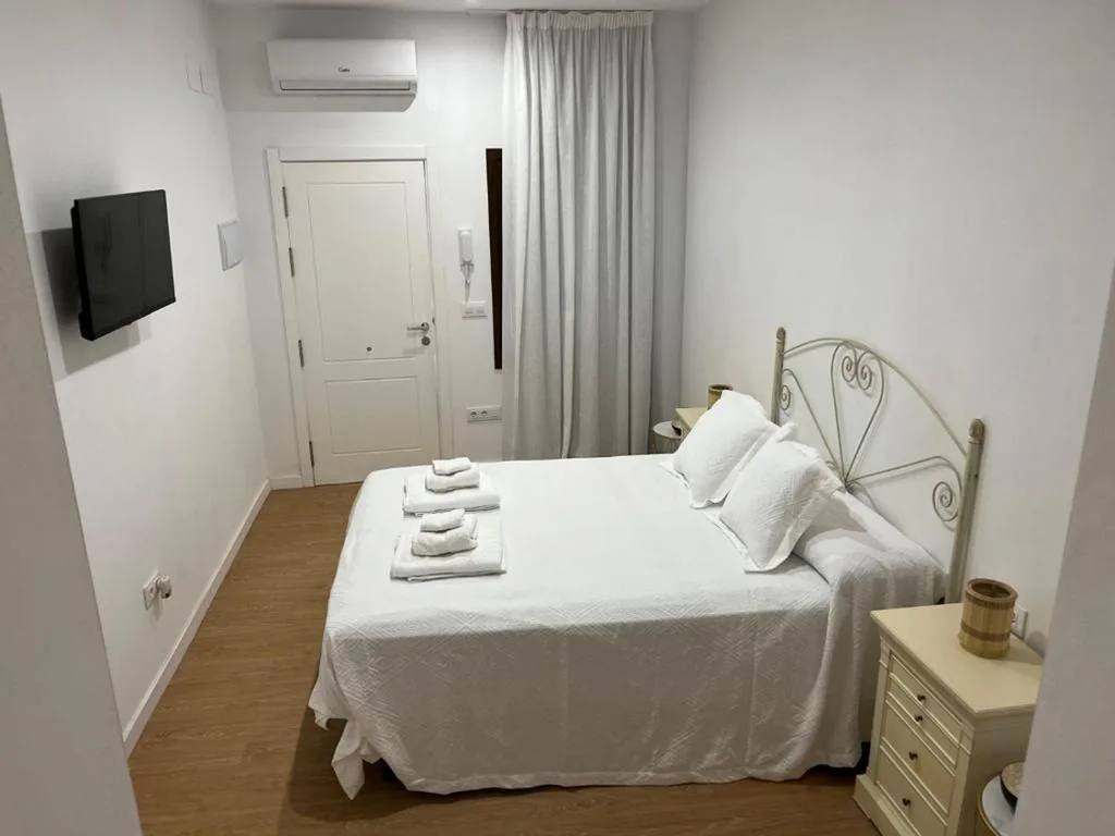 Doppelzimmer mit eigenem Bad — Casa Lucero