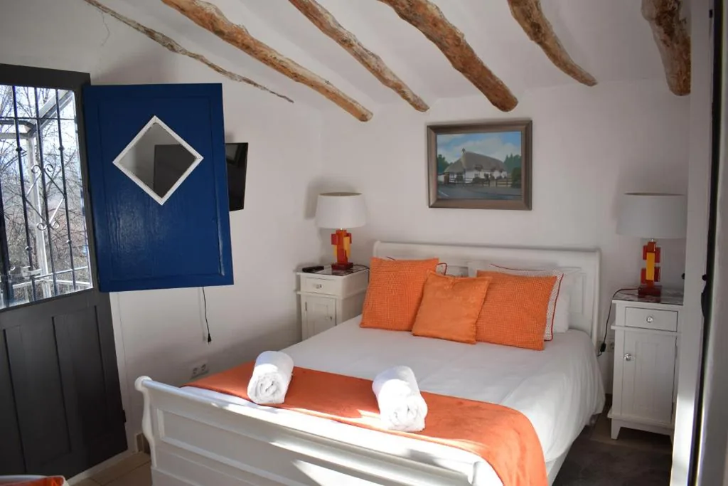 Habitación Doble Deluxe con ducha — Casa Lucia