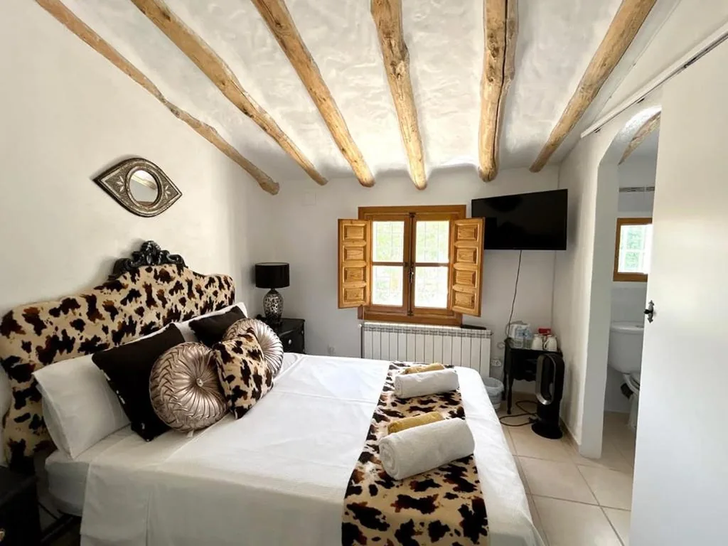 Habitación Doble Económica — Casa Lucia