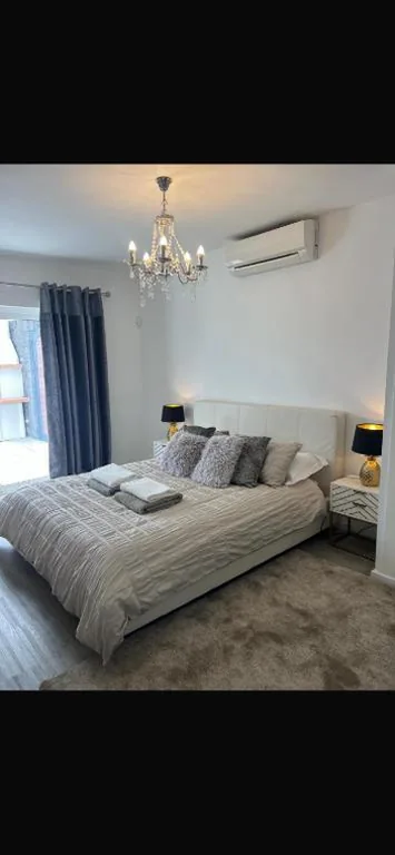 Casa Lucie a Stylish 3 bed Villa in PDC with private pool and sunny terrace to enjoy
