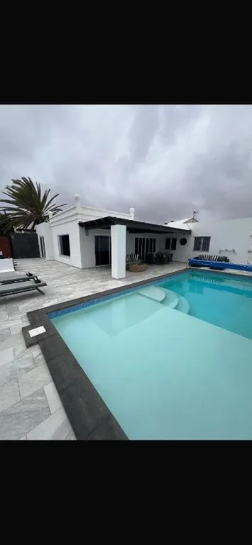 Casa Lucie a Stylish 3 bed Villa in PDC with private pool and sunny terrace to enjoy — foto 4