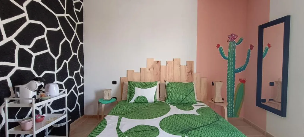 Habitación Doble con baño compartido — Casa Luz