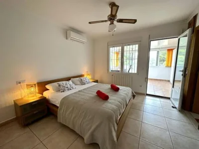 Casa Maria Granadella, three bedroom villa with private pool — Foto 2