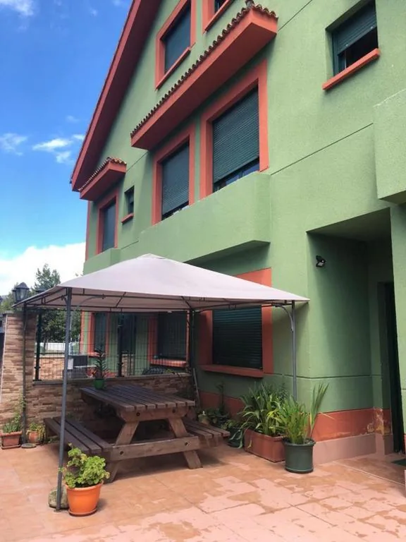 Casa com 4 quartos — Casa Mariva