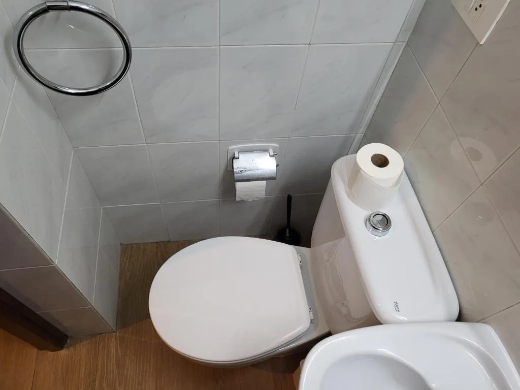 Eenpersoonskamer met eigen badkamer — CASA MARUXA pensión