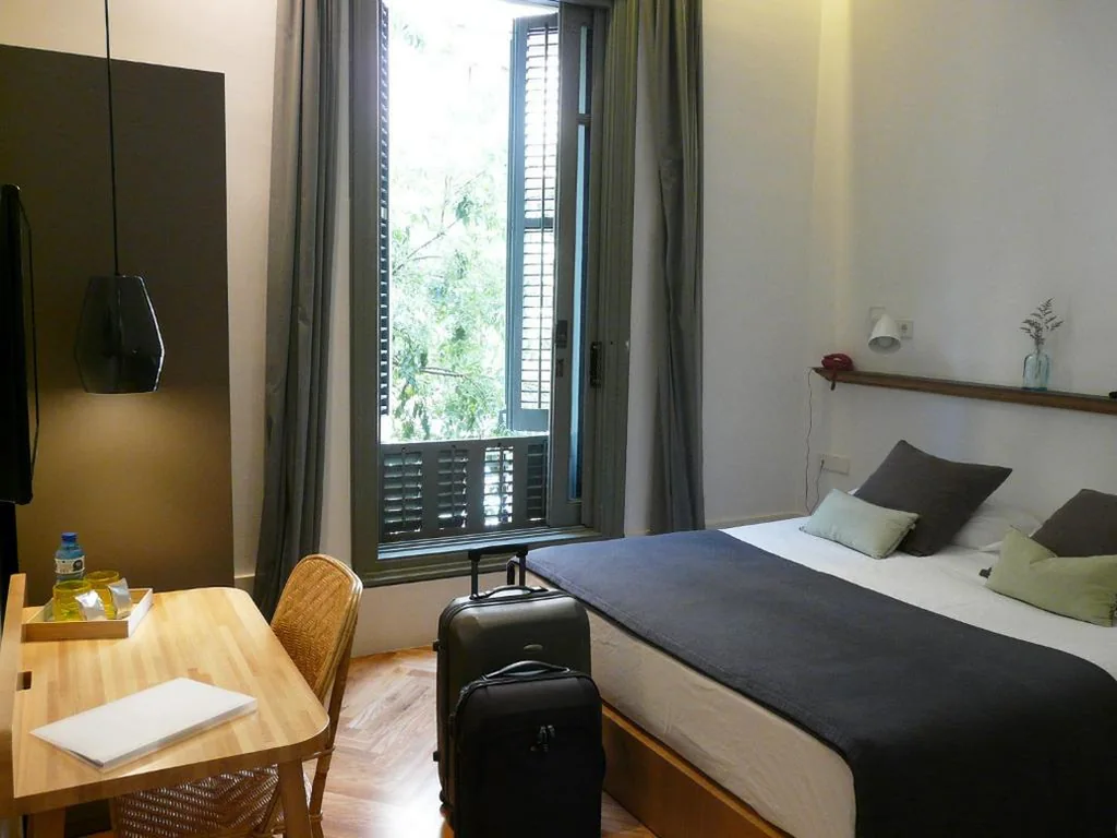 Doppelzimmer mit Stadtblick – 1 oder 2 Betten — Casa Mathilda