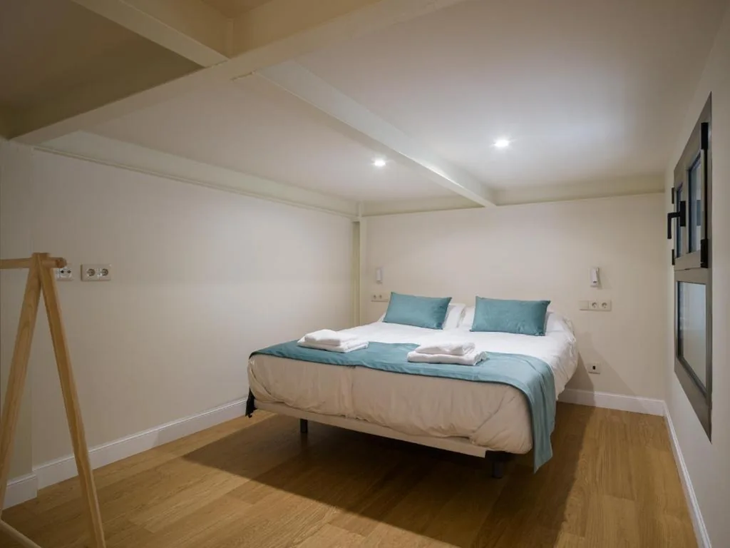 Habitación Doble Deluxe - 2 camas — CASA MfT
