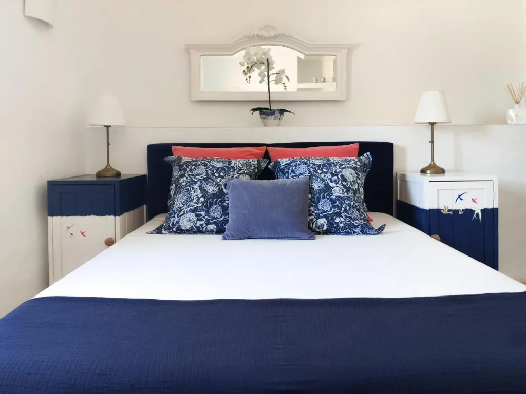 Dreibettzimmer mit eigenem Bad — Casa Mimi B&B Adults Only