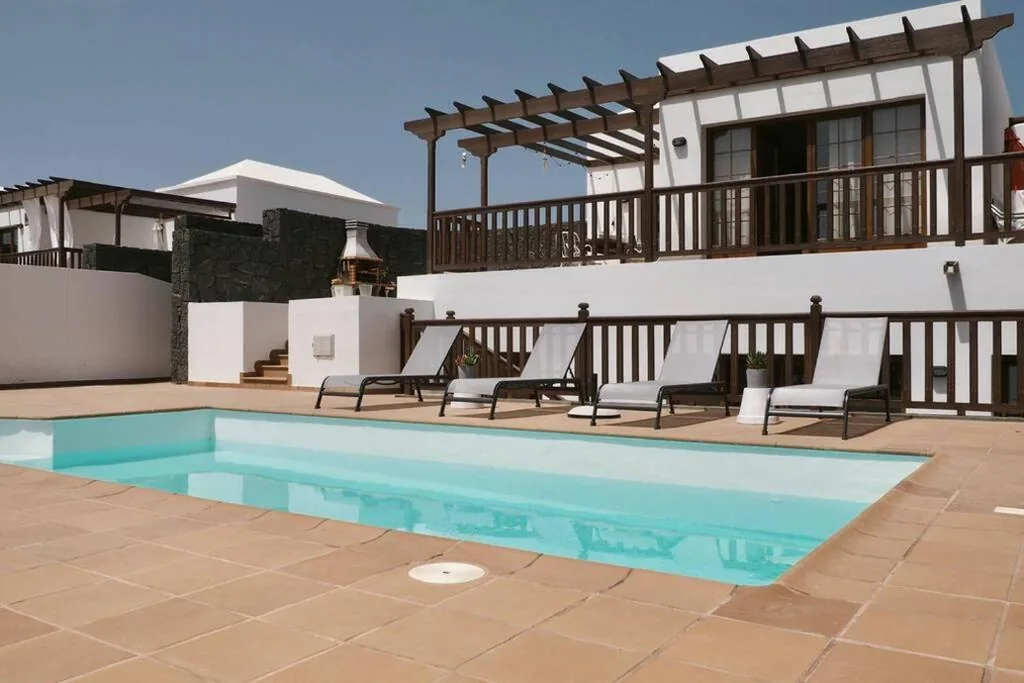 Villa Deluxe — CASA MOCI