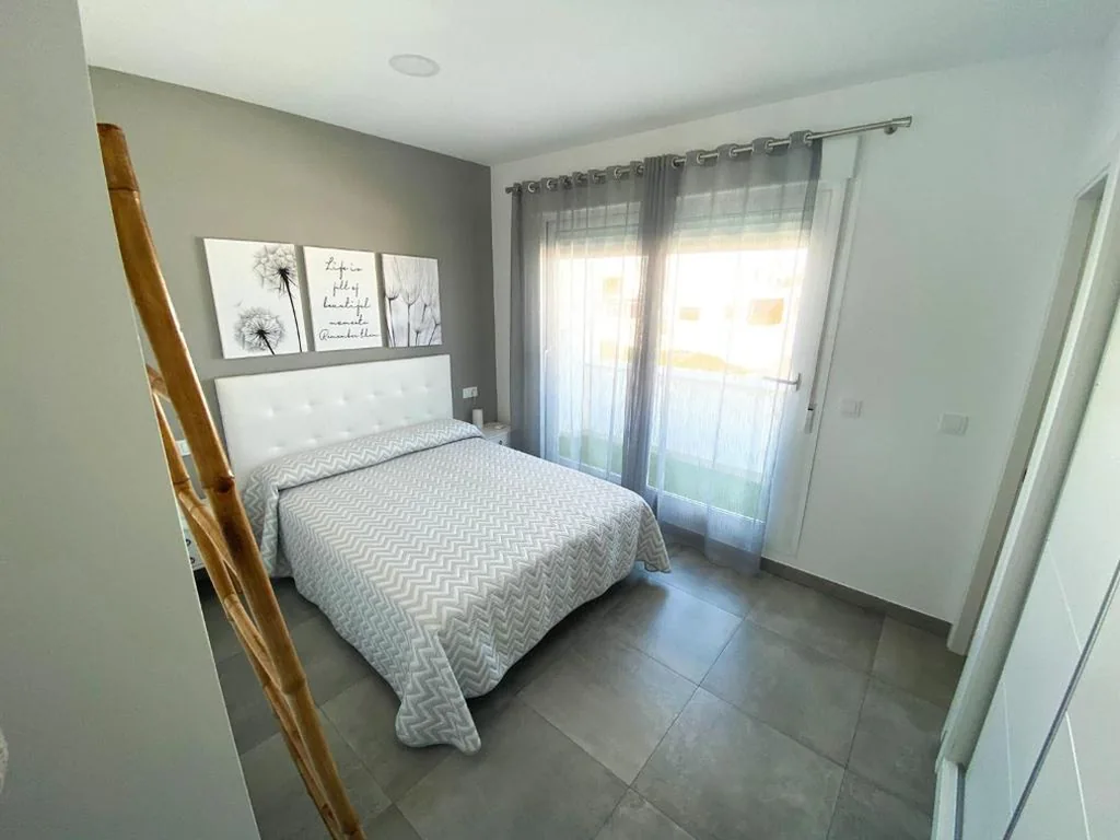 Casa moderna, piscina, playa, TV75, Netflix, PS4