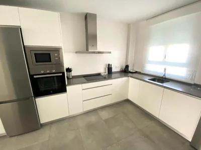 Casa moderna, piscina, playa, TV75, Netflix, PS4 — foto 10