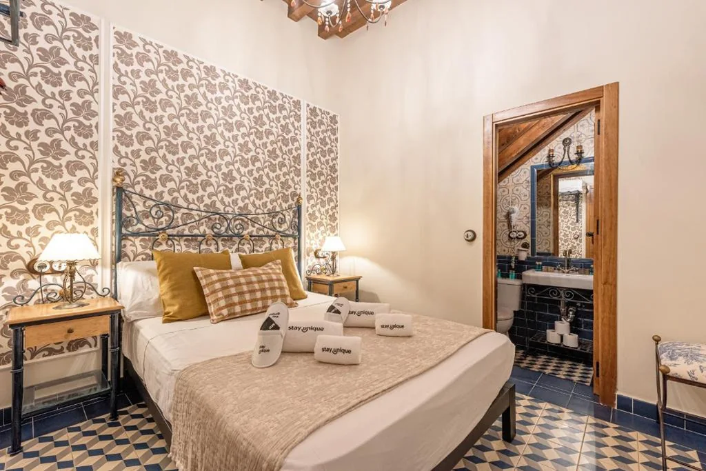 One-Bedroom Ground Floor Apartment — Casa Museo La Merced by Stay Unique