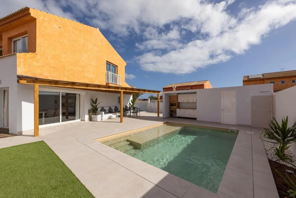 Villa de 3 dormitorios — Casa Nahia