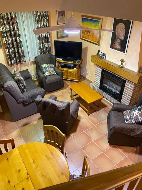 Casa con 4 camere da letto — Casa Neferet