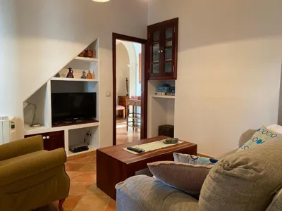 casa nuria, en el centro, al lado de la escalinata del calvario para 6 personas — foto 5