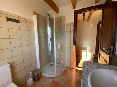 casa nuria, en el centro, al lado de la escalinata del calvario para 6 personas — foto 8