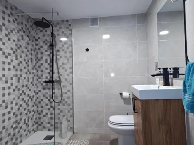 Casa Oasis Puertollano, una casa en un entorno rural en Puertollano, agradable, con Piscina en zona tranquila — 写真 3