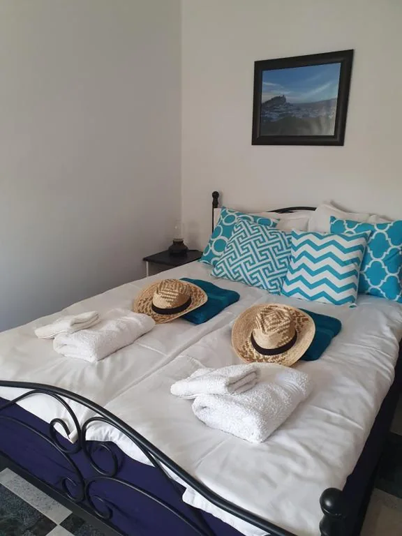Habitación Doble Económica — Casa Olivar B&B