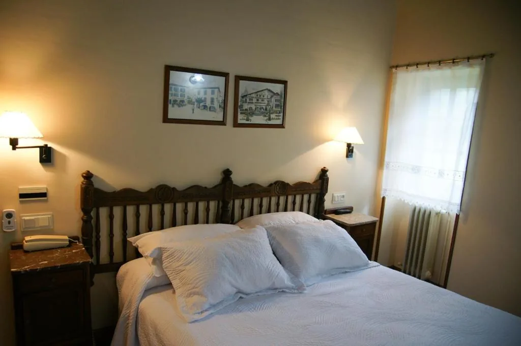 Chambre Double – 1 ou 2 lits — Casa Palacio Irigoienea